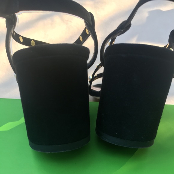 Kate Spade “Wynne” Sandal w/ Pearls - Picture 7 of 8